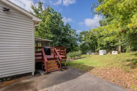 585 Hilltop Drive Staunton VA 24401