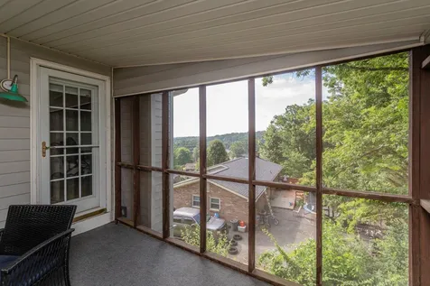 585 Hilltop Drive Staunton VA 24401