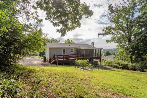585 Hilltop Drive Staunton VA 24401