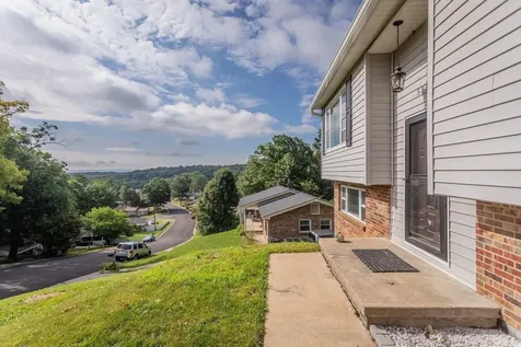 585 Hilltop Drive Staunton VA 24401