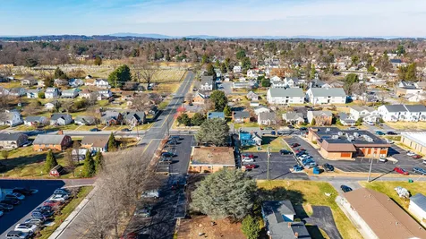 1305 13th Street Waynesboro VA 22980