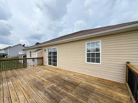 121 Sugar Mill Lane Weyers Cave VA 24486