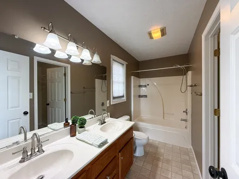 121 Sugar Mill Lane Weyers Cave VA 24486