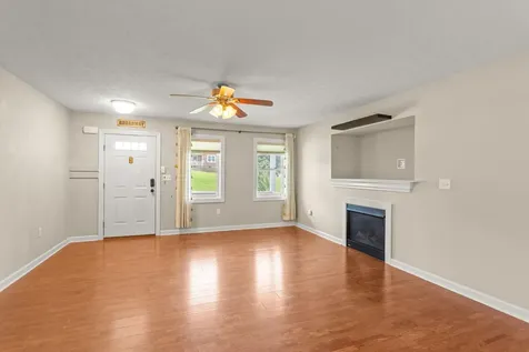 315 Rustic Avenue Broadway VA 22815