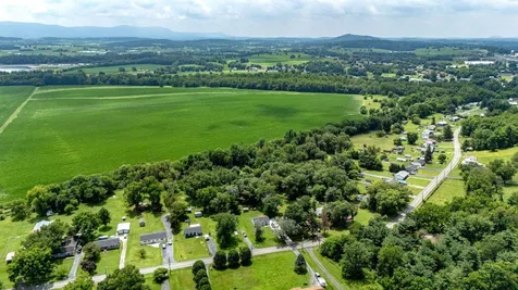 15524 Evergreen Valley Road Timberville VA 22853