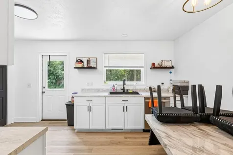 15524 Evergreen Valley Road Timberville VA 22853