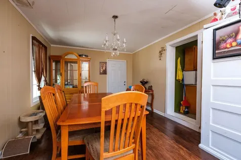 233 Bayard Avenue N Waynesboro VA 22980