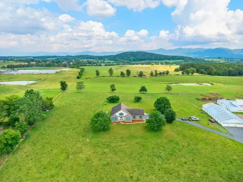 8106 Mill Creek Church Road Port Republic VA 24471
