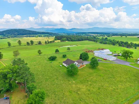 8106 Mill Creek Church Road Port Republic VA 24471