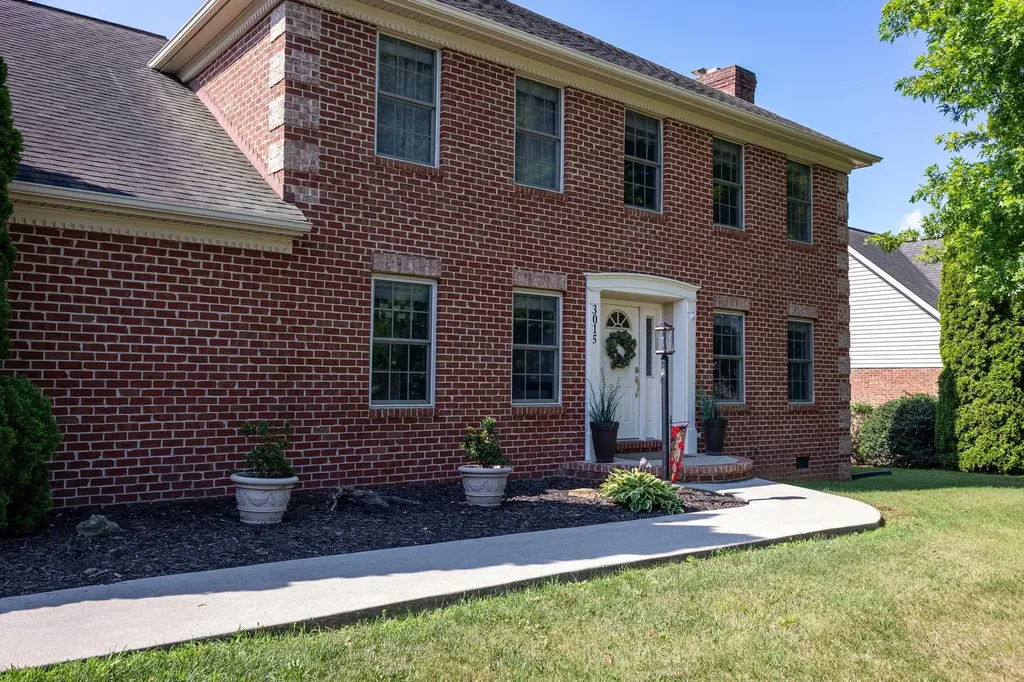 Harrisonburg VA, 3015 Nutmeg Court