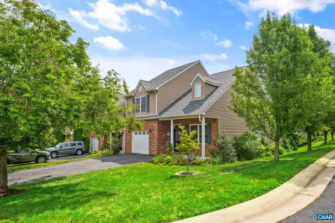 26 Park View Drive E Staunton VA 24401