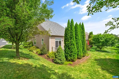 26 Park View Drive E Staunton VA 24401