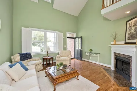 26 Park View Drive E Staunton VA 24401