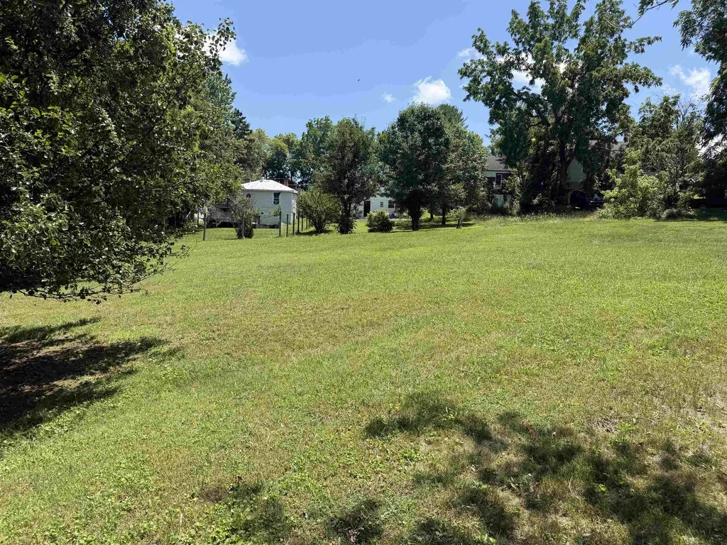623 D Street Staunton VA 24401