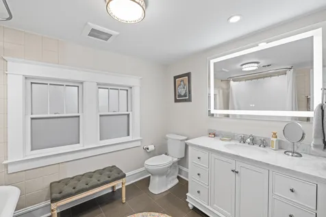 325 New Street N Staunton VA 24401