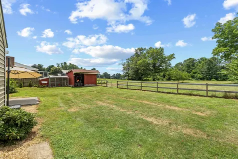 2645 Lyndhurst Road Waynesboro VA 22980