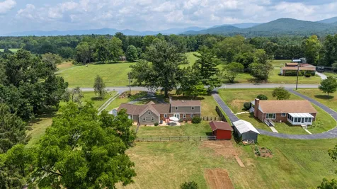 2645 Lyndhurst Road Waynesboro VA 22980