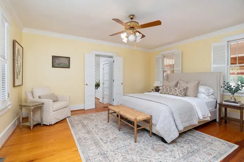 197 Union Hall School Lane Swoope VA 24479