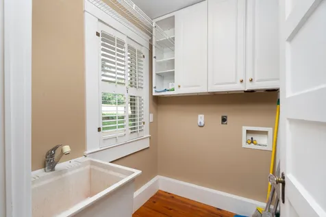 197 Union Hall School Lane Swoope VA 24479