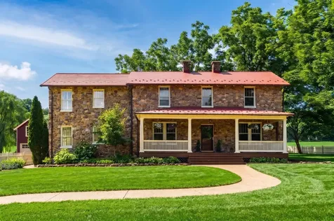 197 Union Hall School Lane Swoope VA 24479