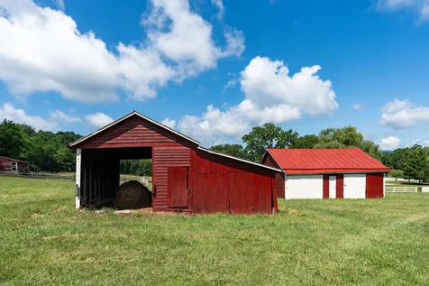 197 Union Hall School Lane Swoope VA 24479