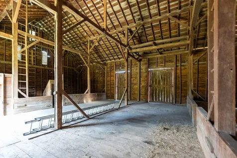 197 Union Hall School Lane Swoope VA 24479