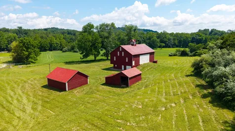 197 Union Hall School Lane Swoope VA 24479