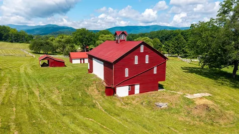 197 Union Hall School Lane Swoope VA 24479