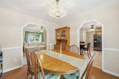 1836 Harvard Road Waynesboro VA 22980