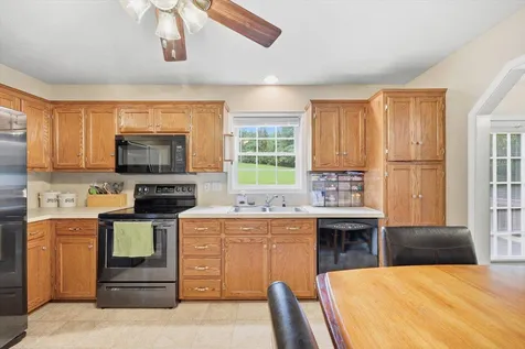 1836 Harvard Road Waynesboro VA 22980