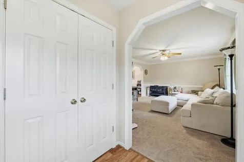 1836 Harvard Road Waynesboro VA 22980