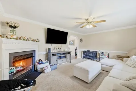 1836 Harvard Road Waynesboro VA 22980