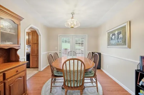 1836 Harvard Road Waynesboro VA 22980