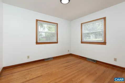 814 Virginia Avenue Harrisonburg VA 22802