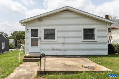 814 Virginia Avenue Harrisonburg VA 22802