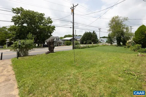 814 Virginia Avenue Harrisonburg VA 22802