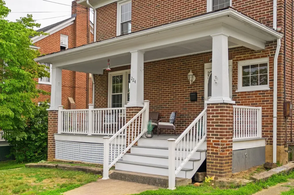 224 Florence Avenue Waynesboro VA 22980