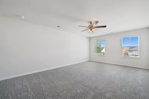 545 Summercrest Avenue Waynesboro VA 22980