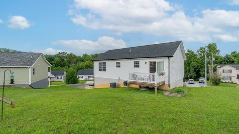 235 Locustdale Loop Shenandoah VA 22849