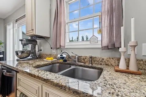 235 Locustdale Loop Shenandoah VA 22849