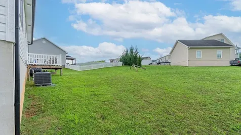235 Locustdale Loop Shenandoah VA 22849