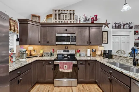 5215 Trevino Drive Mcgaheysville VA 22840
