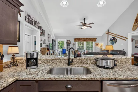 5215 Trevino Drive Mcgaheysville VA 22840