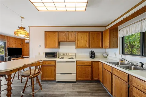 685 Maple Drive N Mt Jackson VA 22842