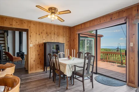 685 Maple Drive N Mt Jackson VA 22842