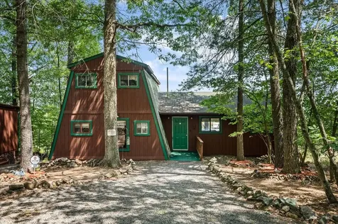 685 Maple Drive N Mt Jackson VA 22842