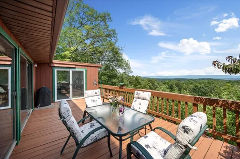 685 Maple Drive N Mt Jackson VA 22842