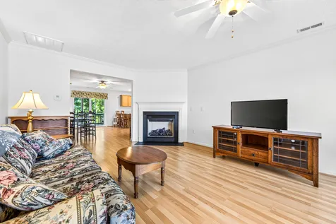 513 Hickory Grove Circle Harrisonburg VA 22801