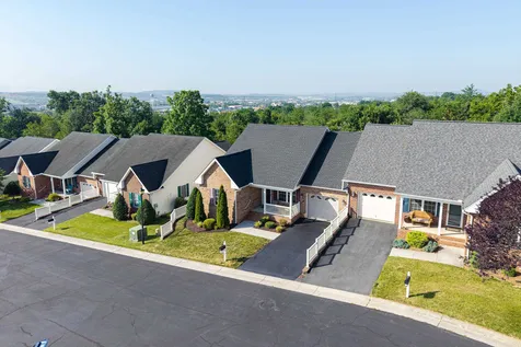 513 Hickory Grove Circle Harrisonburg VA 22801
