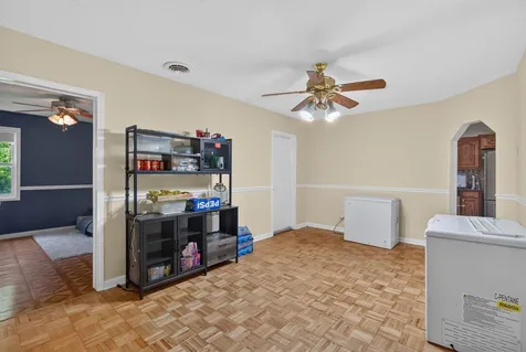 1200 Wahnona Avenue Shenandoah VA 22849